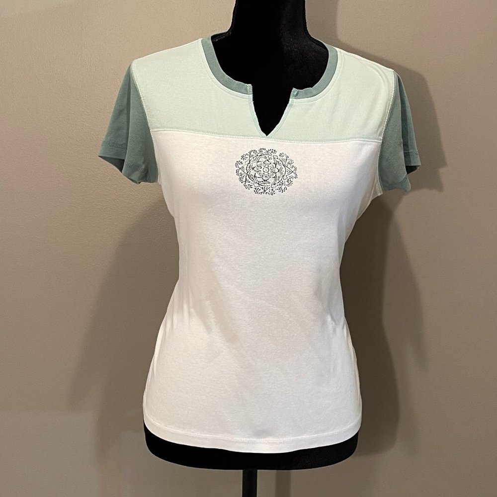 SJB Active Womens Embellished Sht Sl.  Tee Sz M NWOT